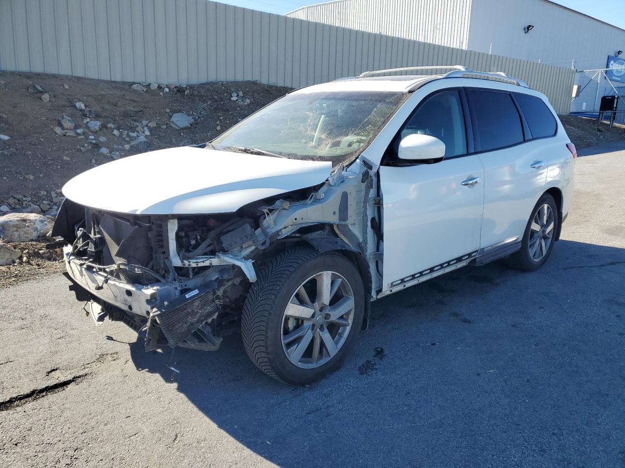 NISSAN PATHFINDER 2015