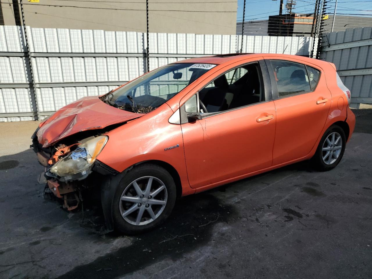 TOYOTA PRIUS C 2013