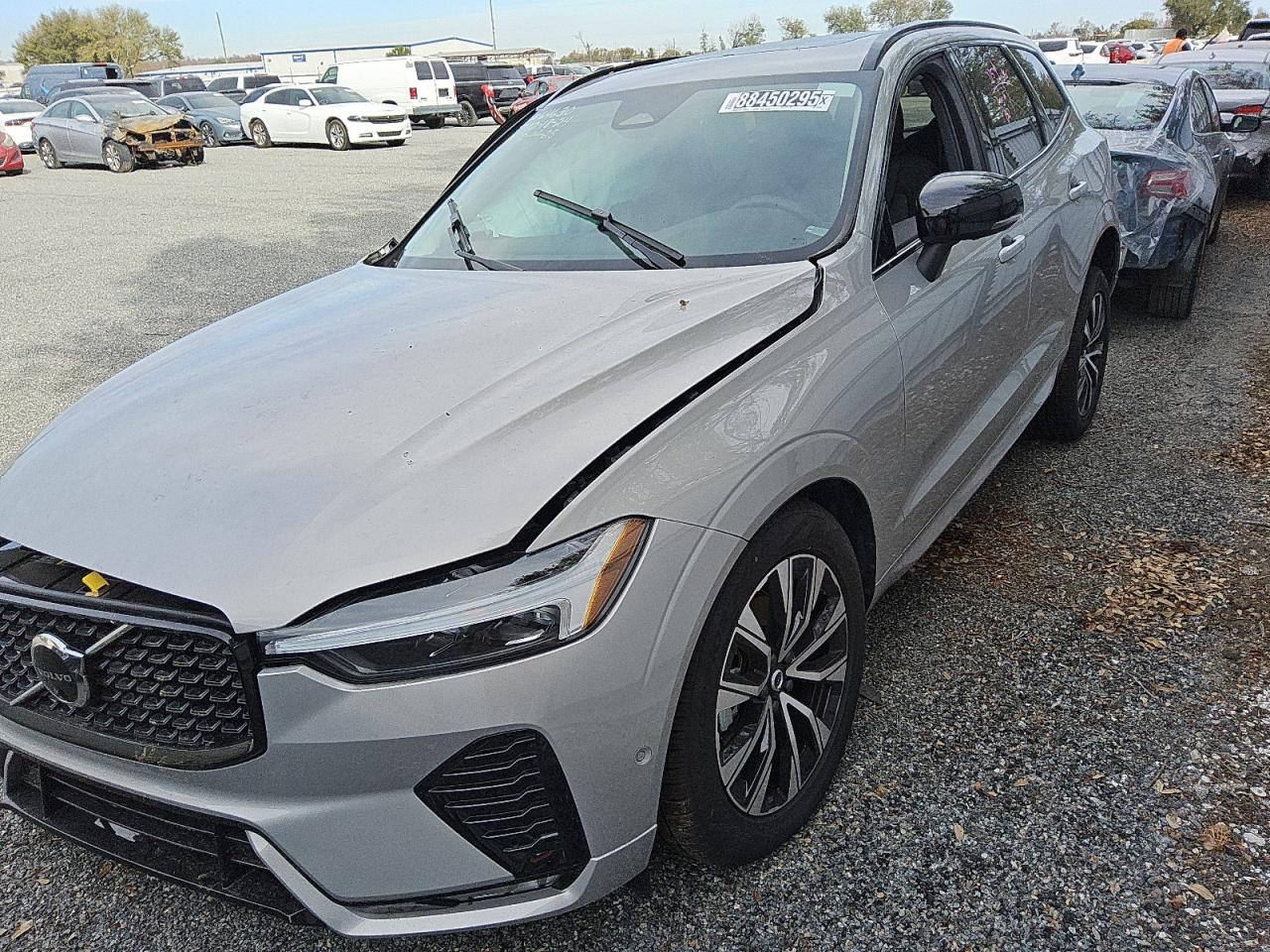 VOLVO XC60 PLUS 2025
