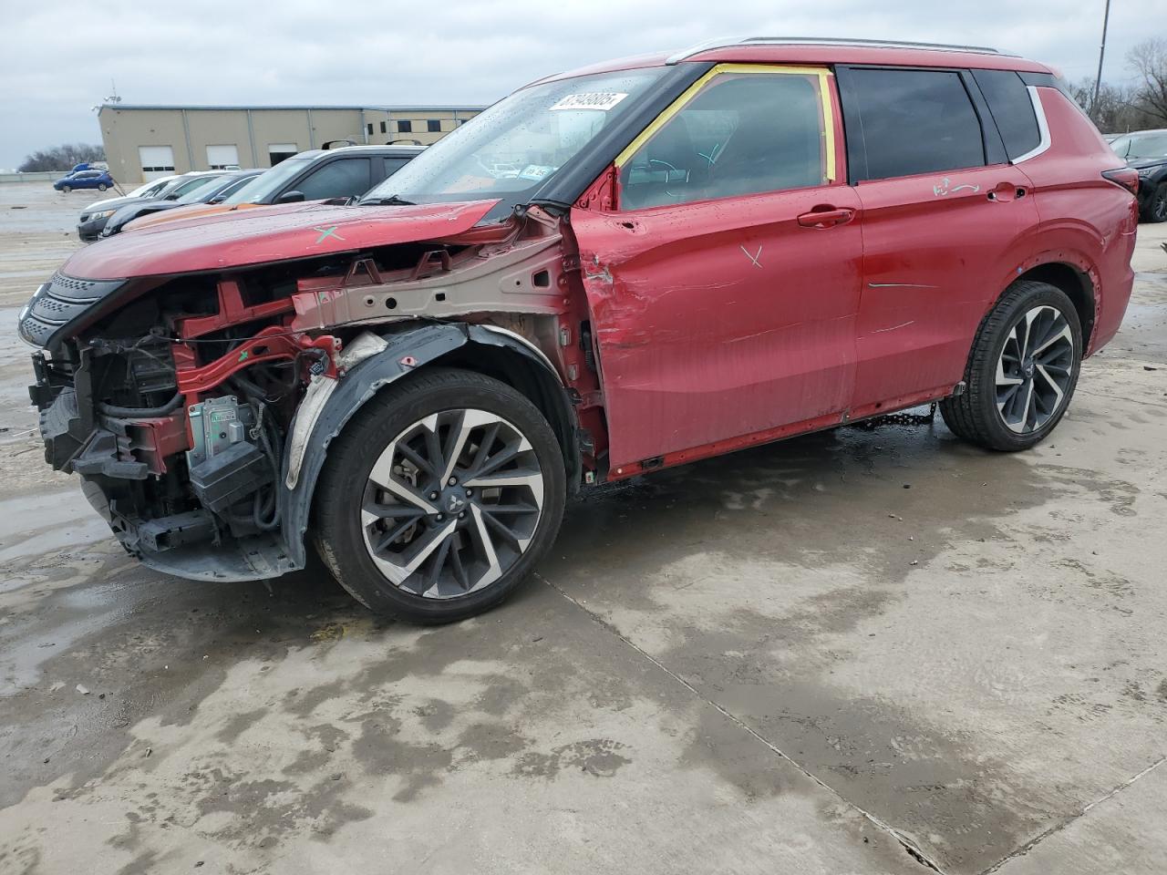 MITSUBISHI OUTLANDER 2022