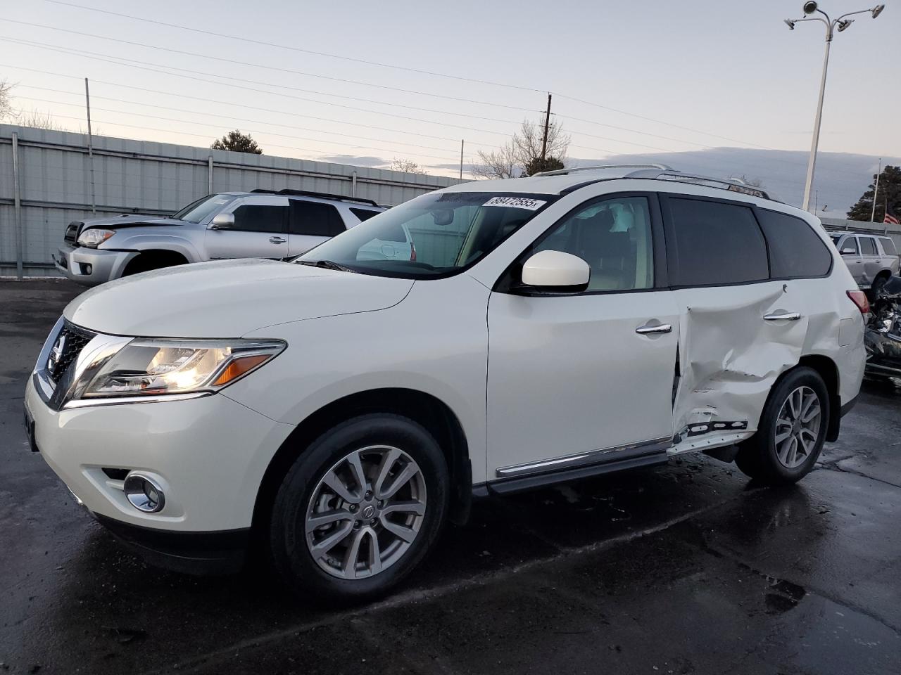 NISSAN PATHFINDER 2015