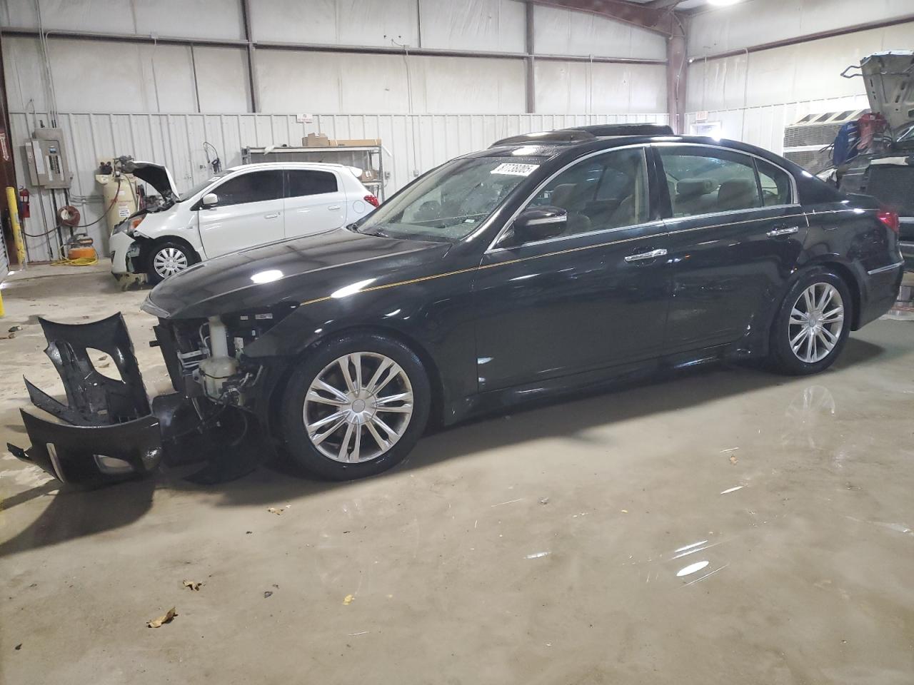 HYUNDAI GENESIS 3. 2014