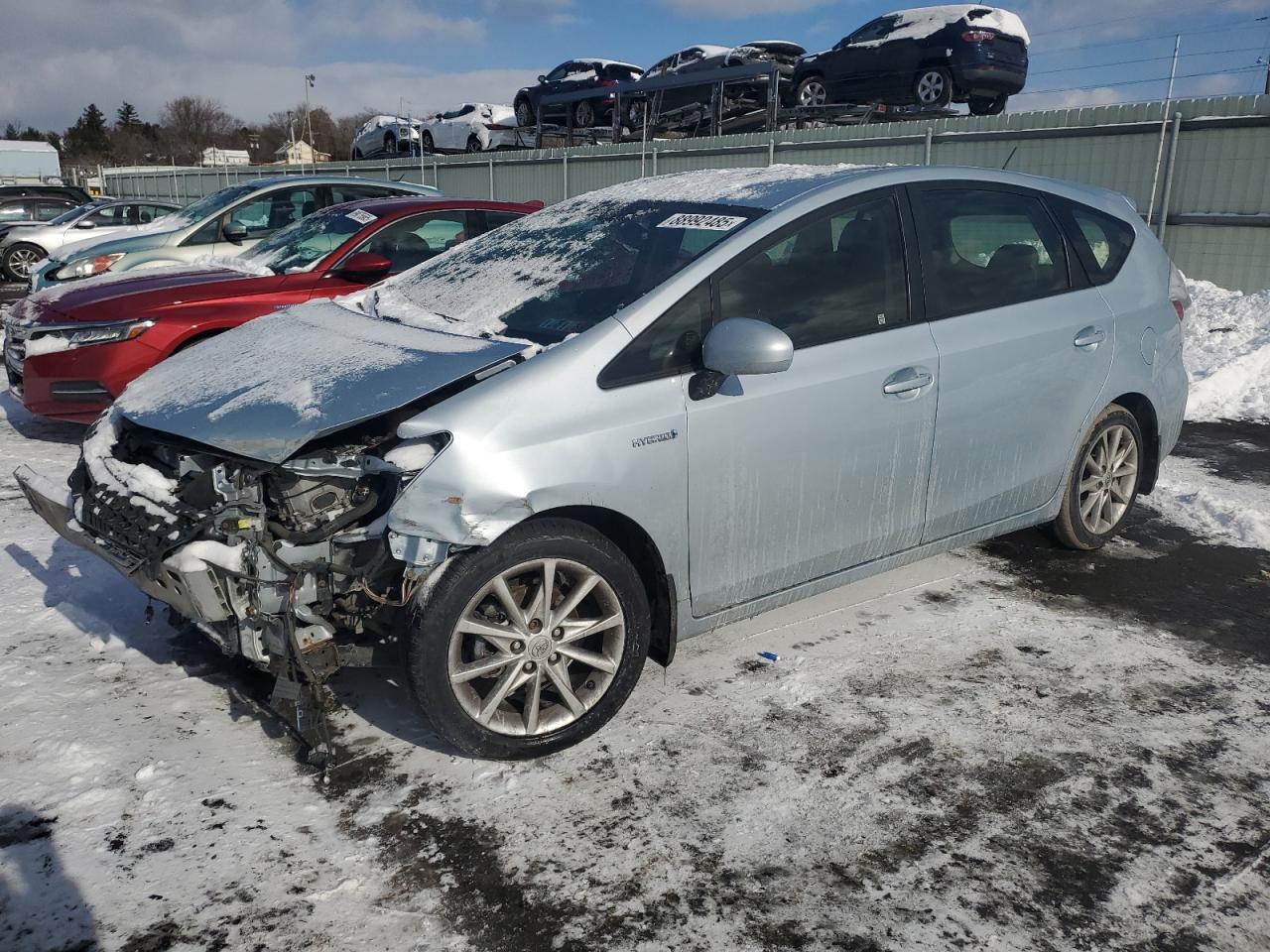 TOYOTA PRIUS V 2014