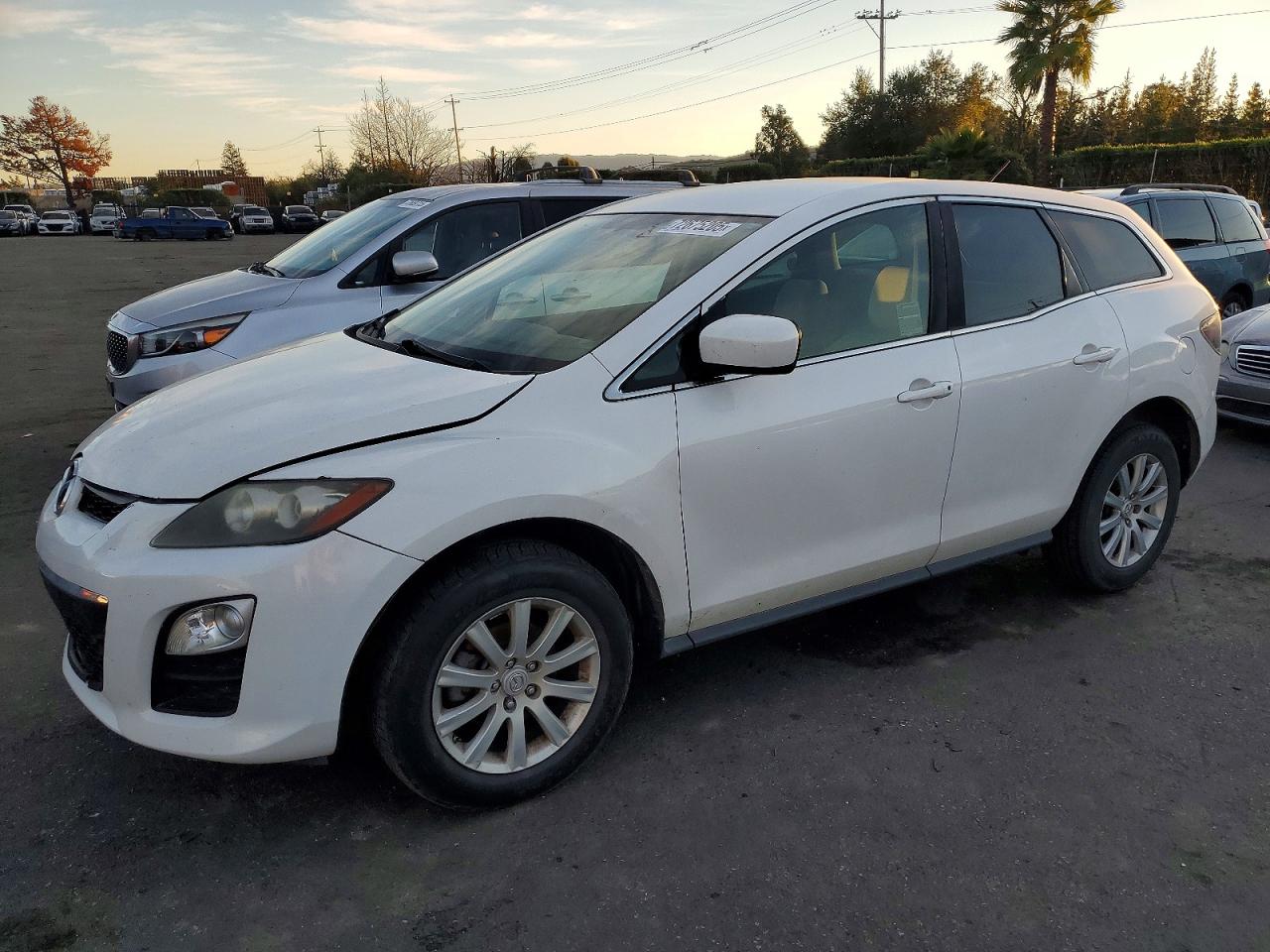 MAZDA CX-7 2012