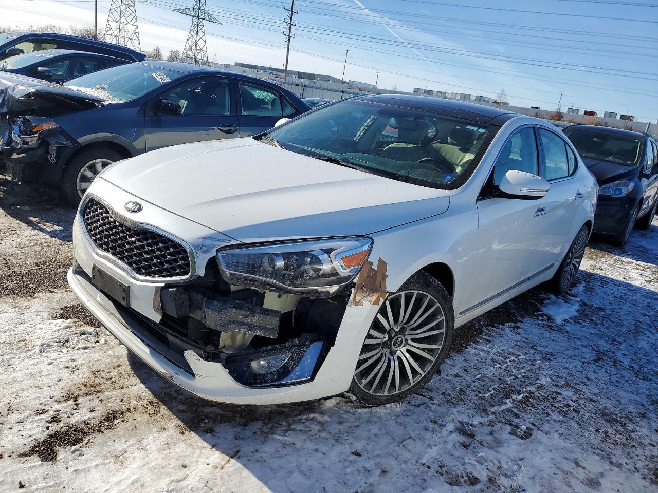 KIA CADENZA PR 2015