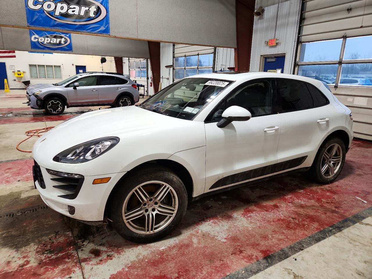 PORSCHE MACAN 2018