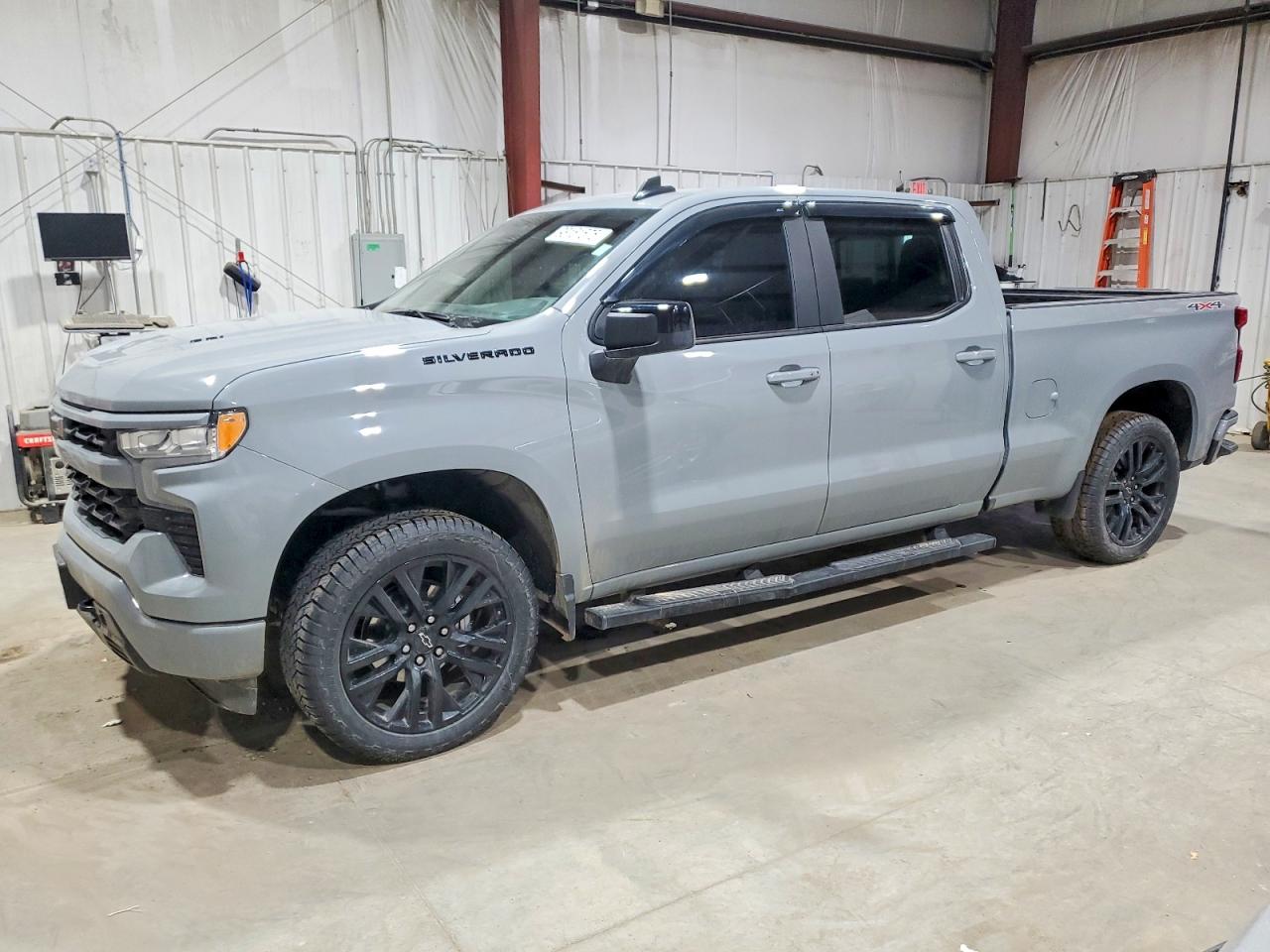 CHEVROLET SILVERADO 2024
