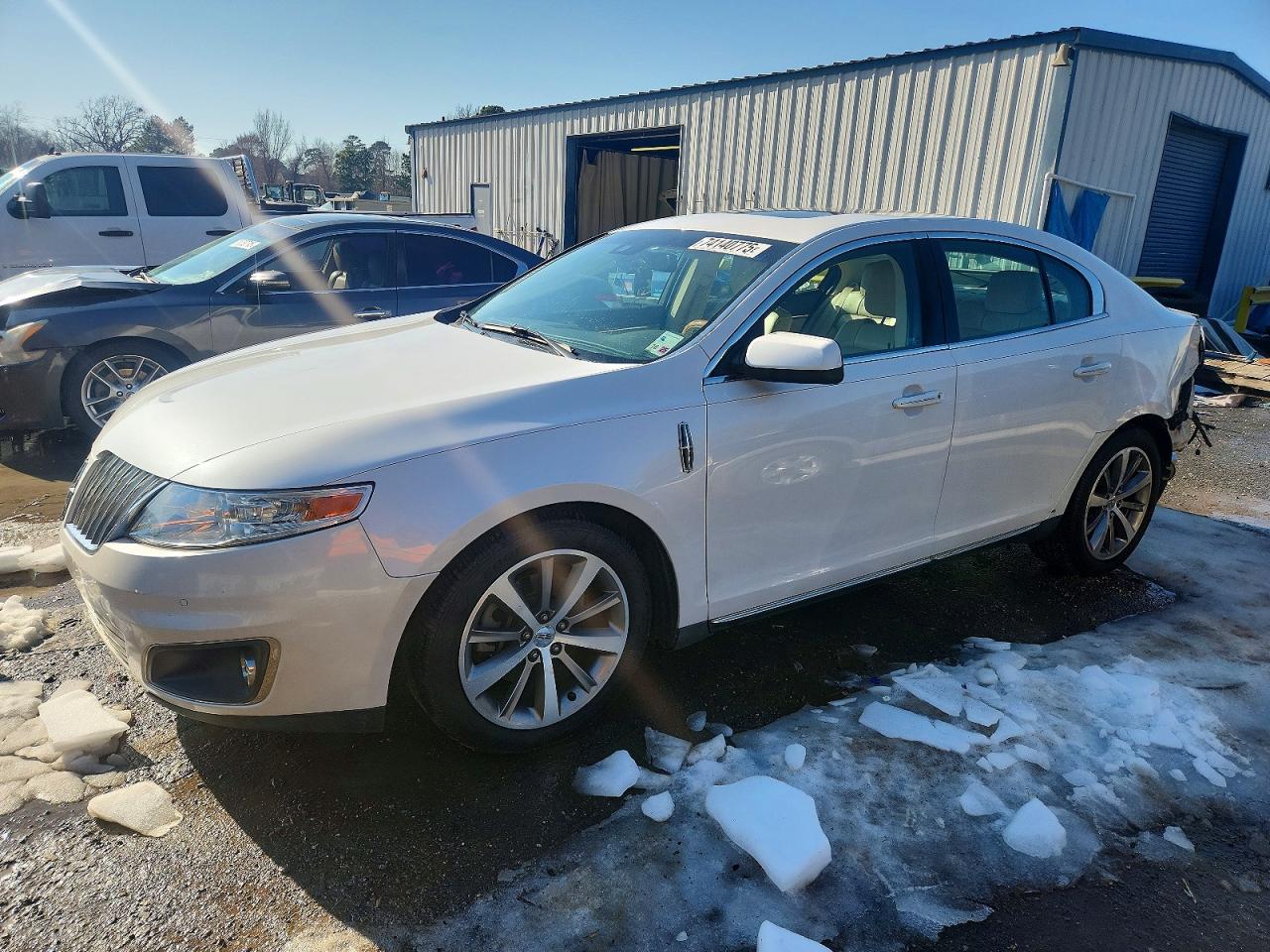 LINCOLN MKS 2011