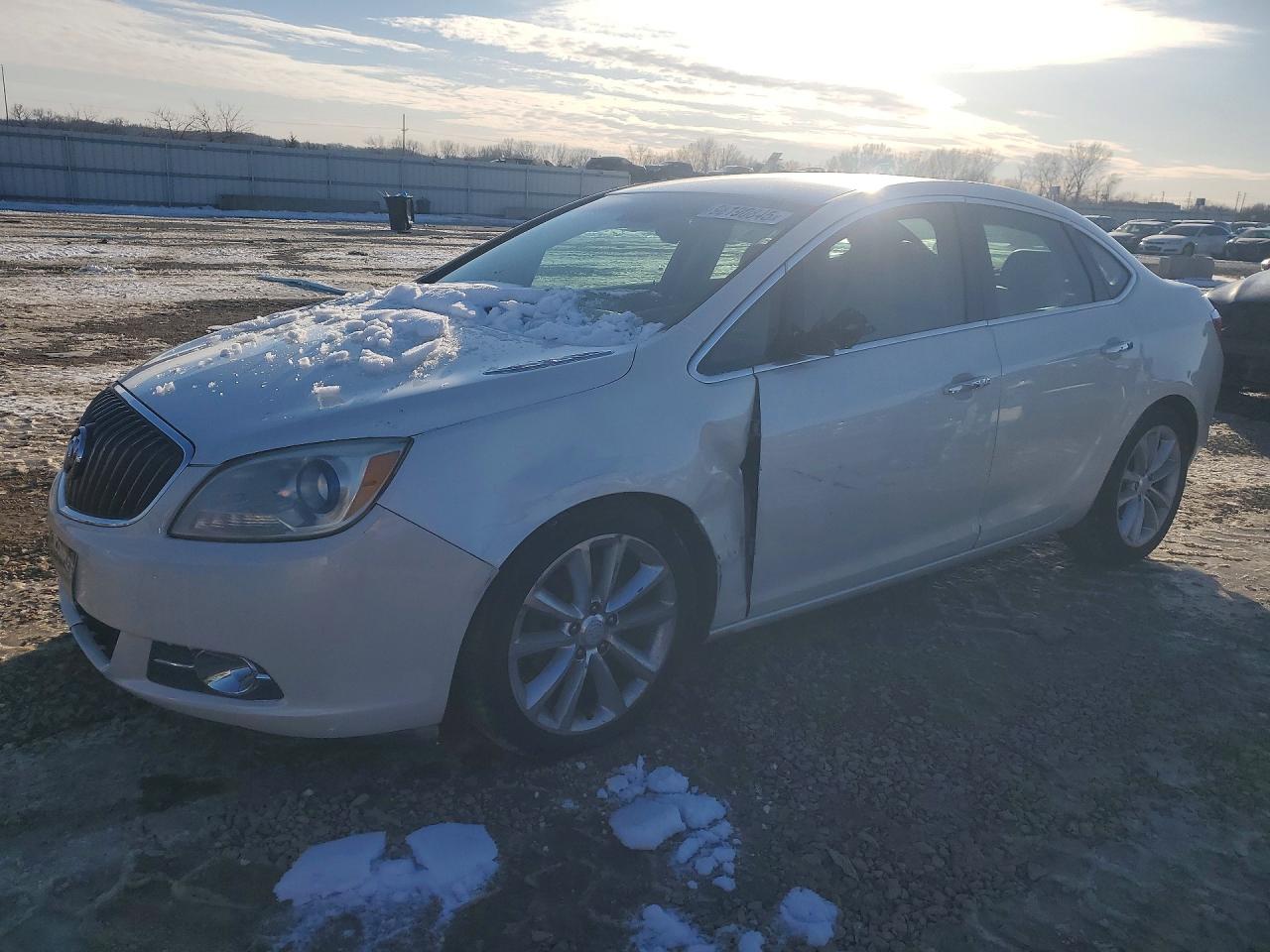 BUICK VERANO 2012
