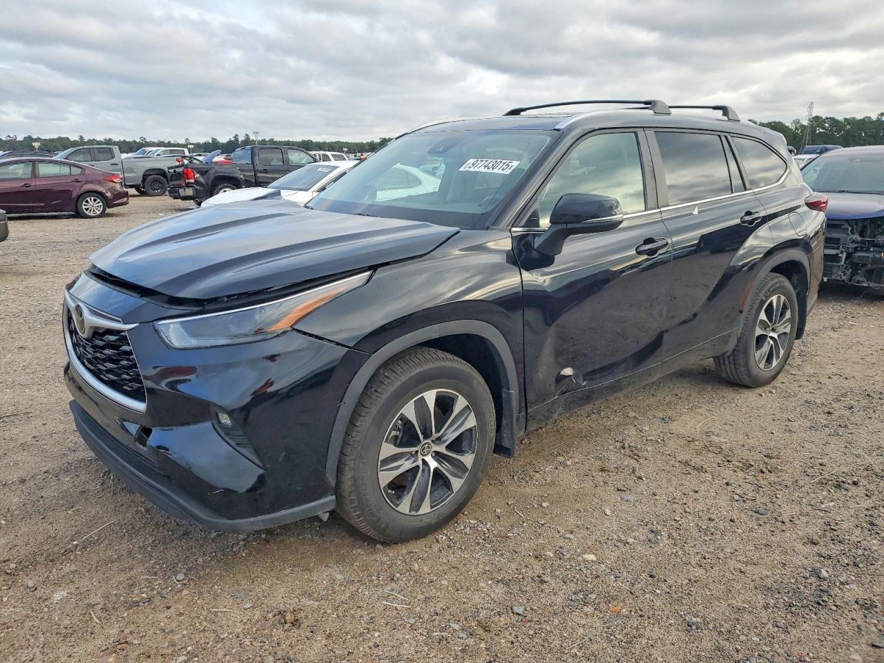 TOYOTA HIGHLANDER 2024