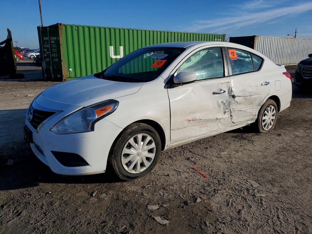 NISSAN VERSA 2019