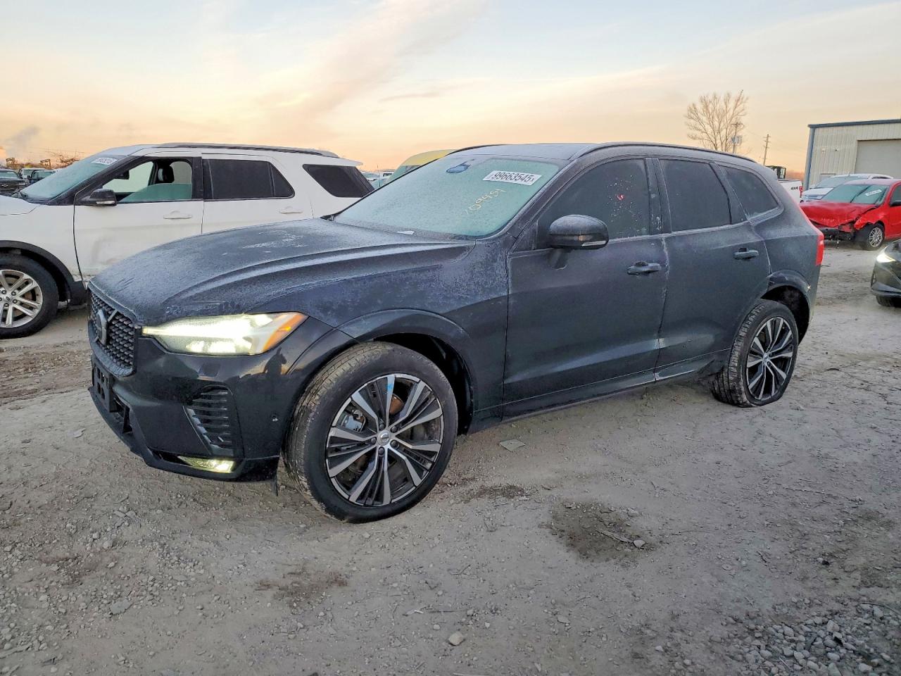 VOLVO XC60 2025