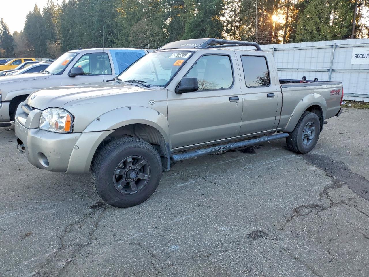 NISSAN FRONTIER C 2004