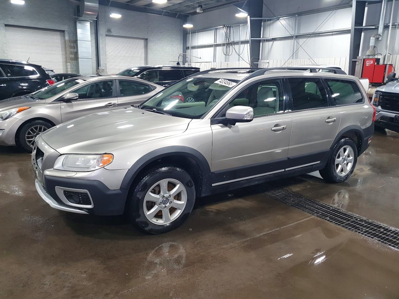 VOLVO XC70 2008