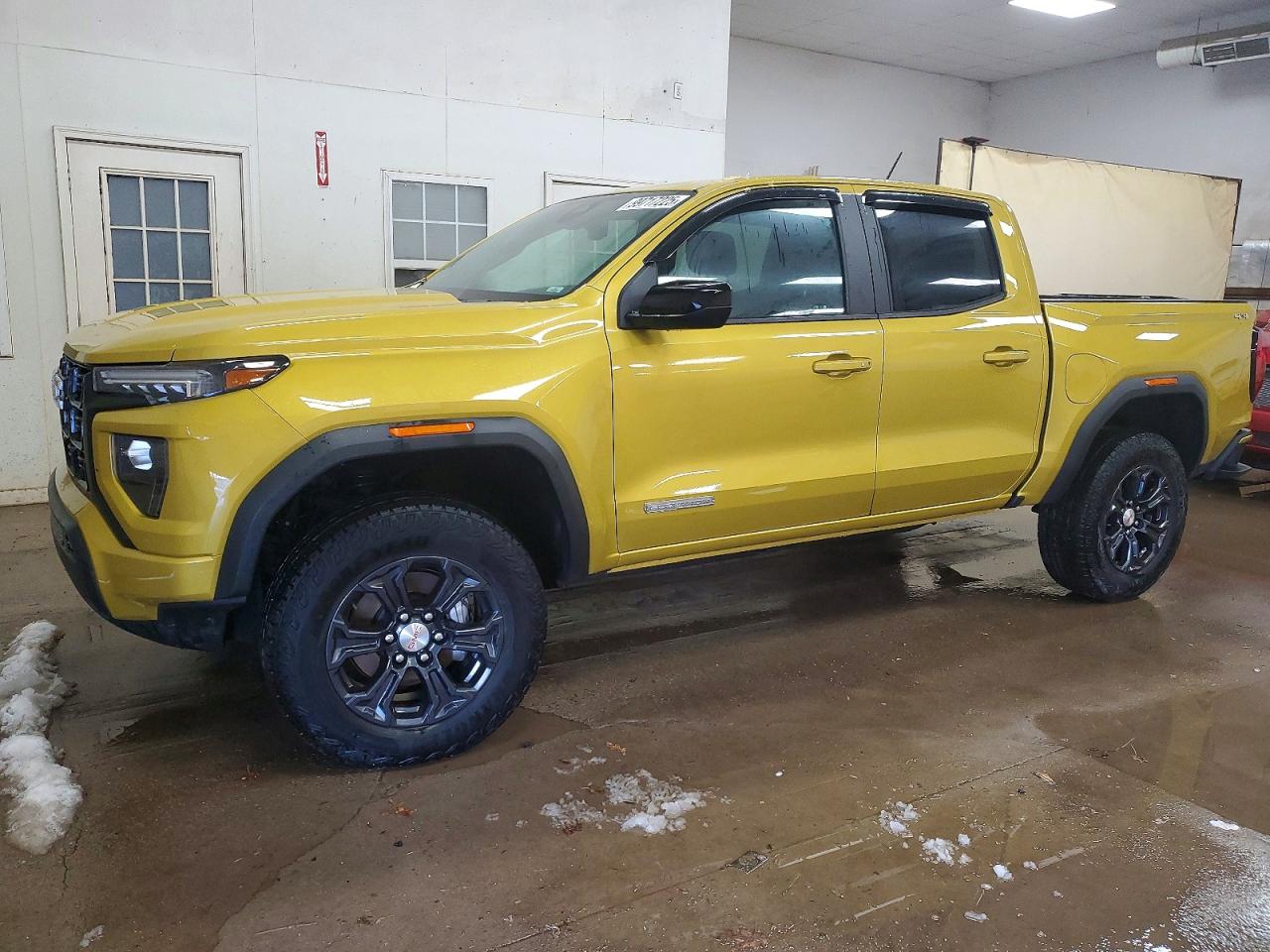 GMC CANYON 2023