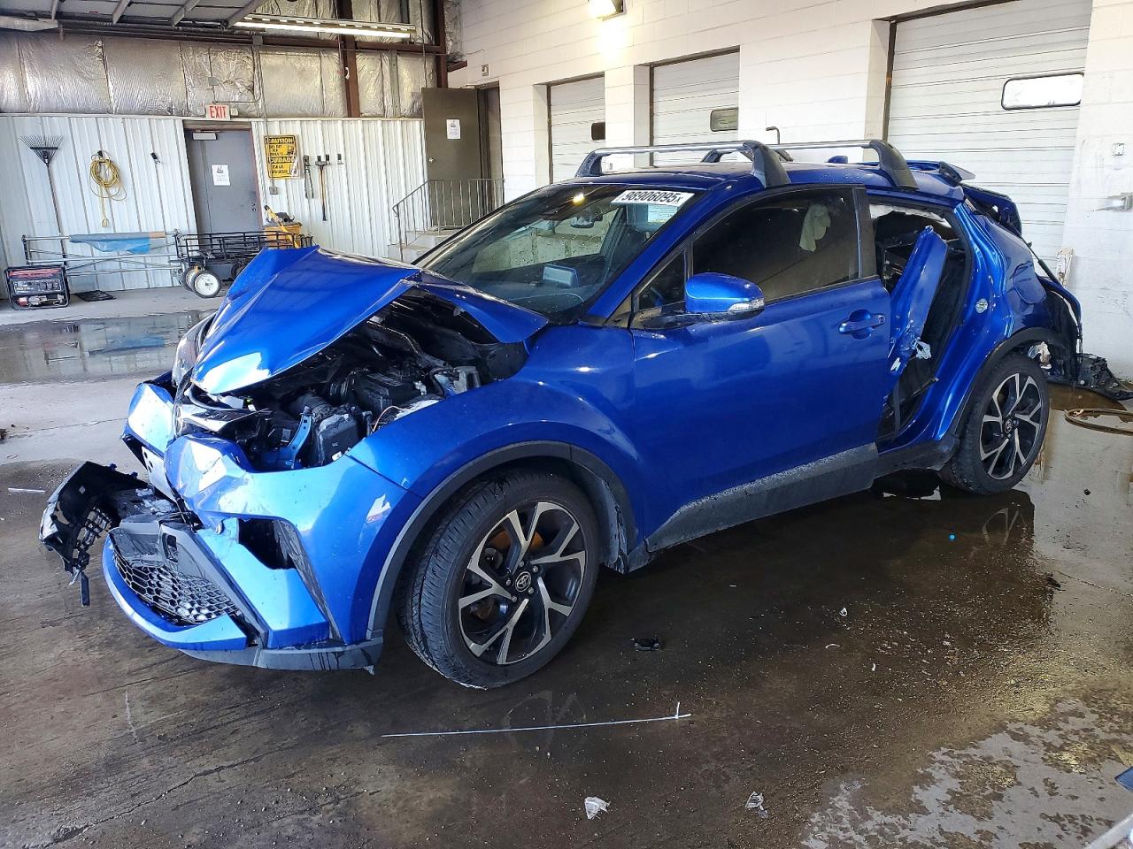 TOYOTA C-HR 2021