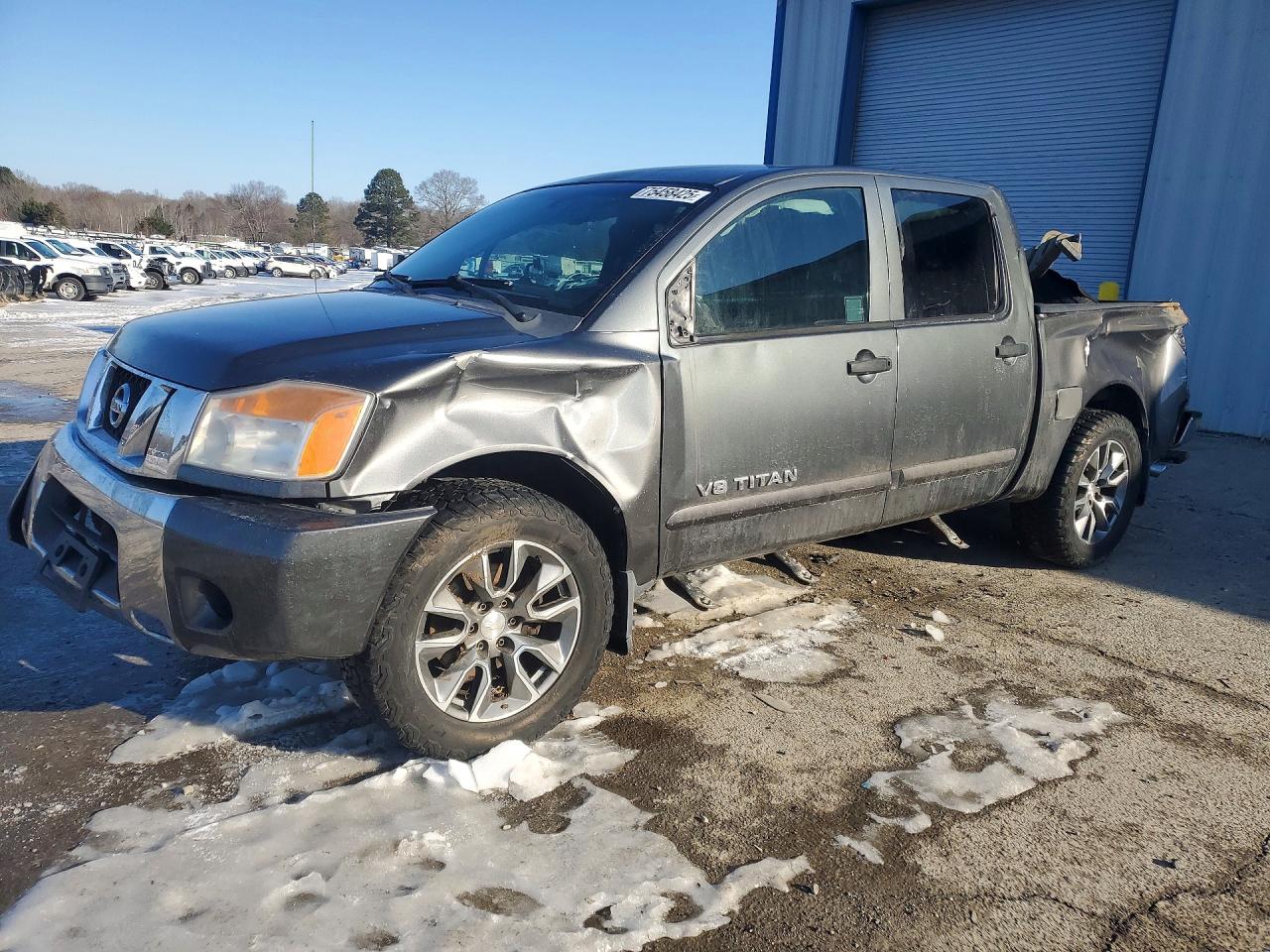 NISSAN TITAN 2012