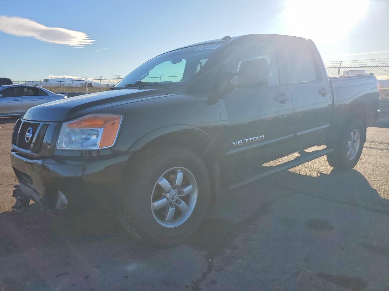 NISSAN TITAN S 2012