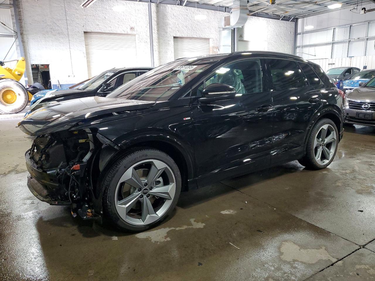 AUDI Q4 E-TRON 2025