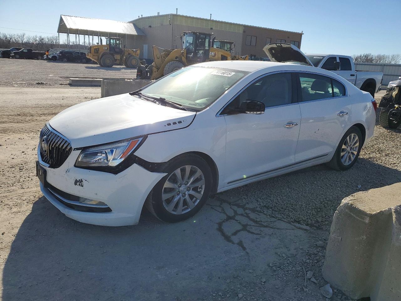 BUICK LACROSSE 2015