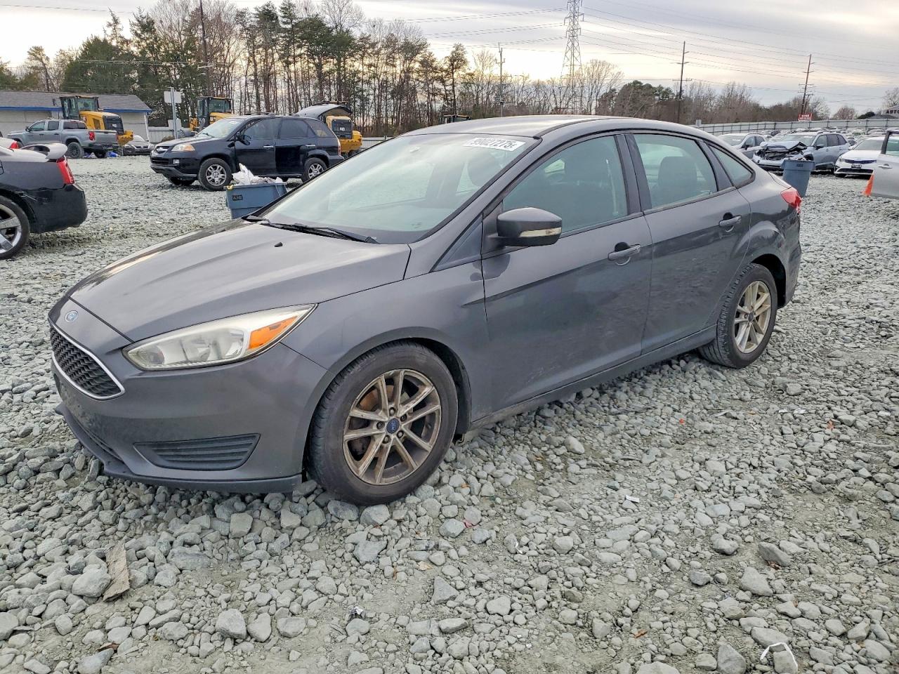 FORD FOCUS SE 2017