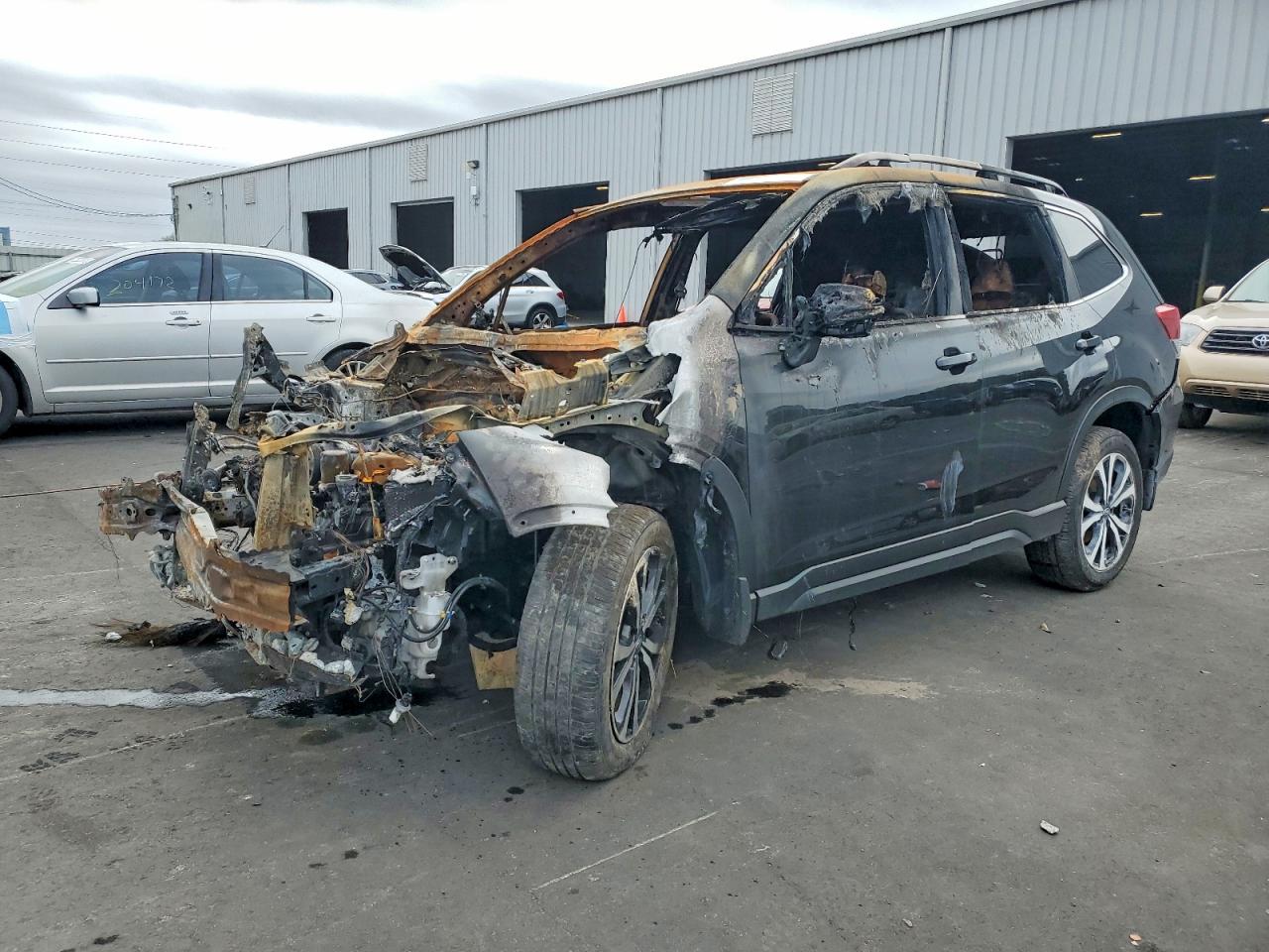 SUBARU FORESTER L 2024