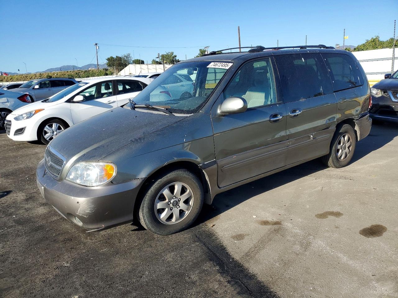 KIA SEDONA 2005