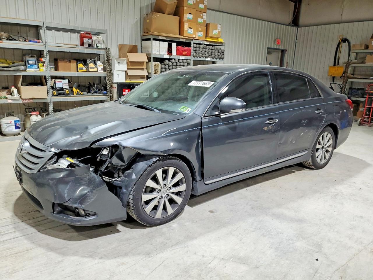 TOYOTA AVALON 2011