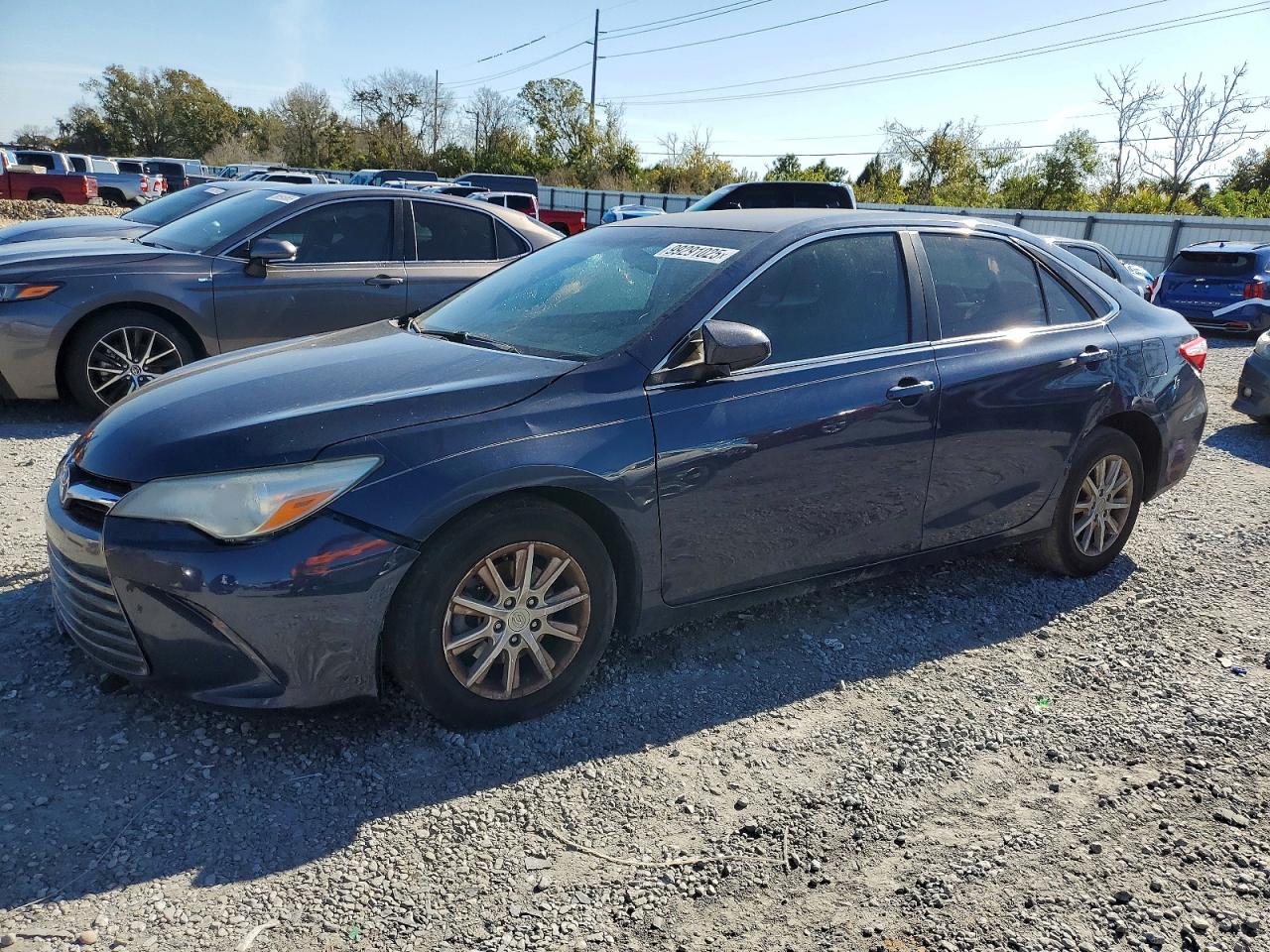 TOYOTA CAMRY 2015