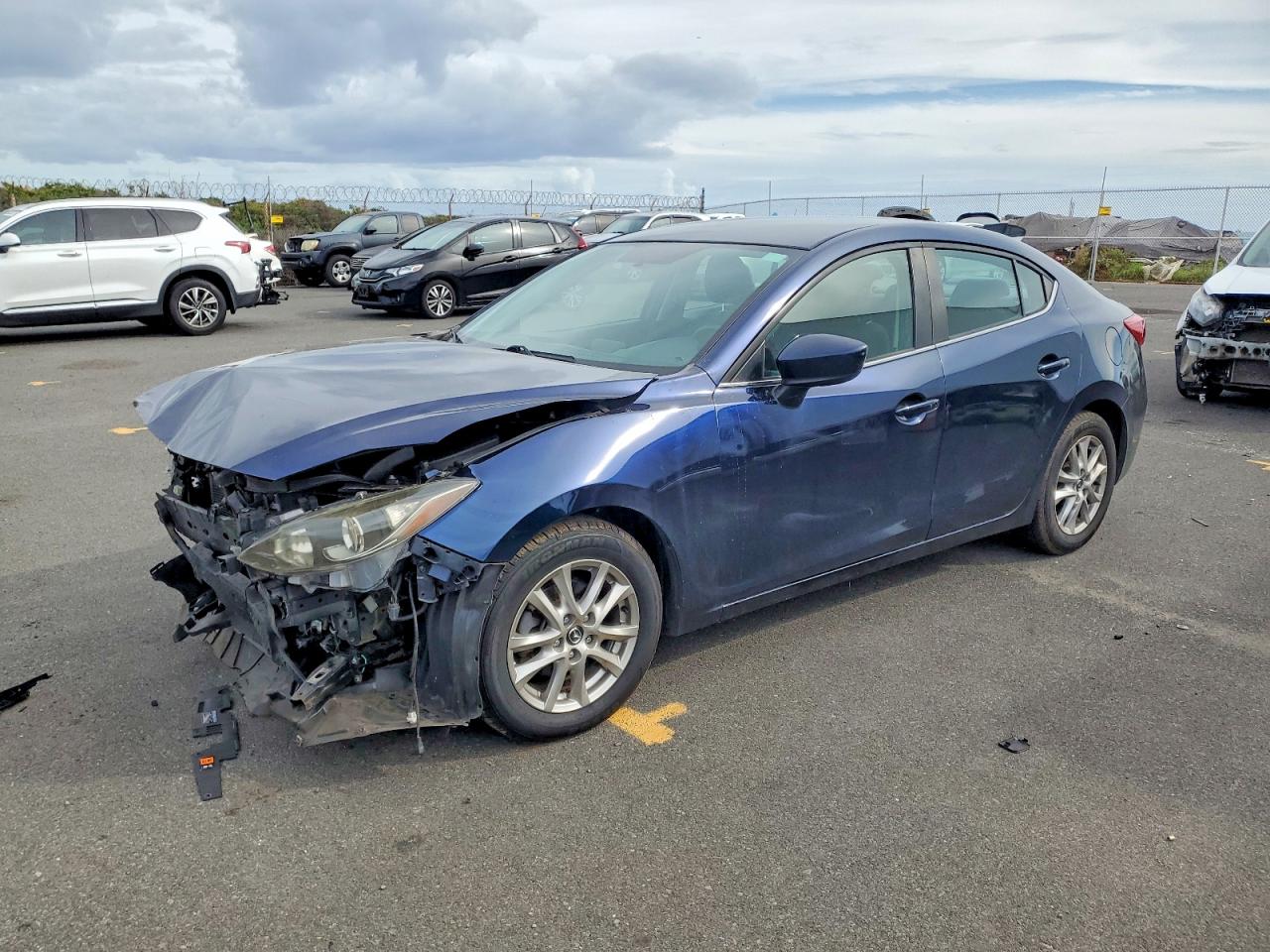 MAZDA 3 2014