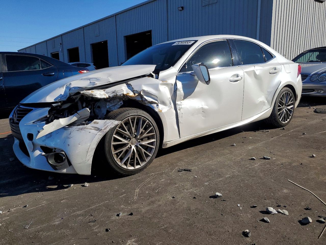 LEXUS IS 2016