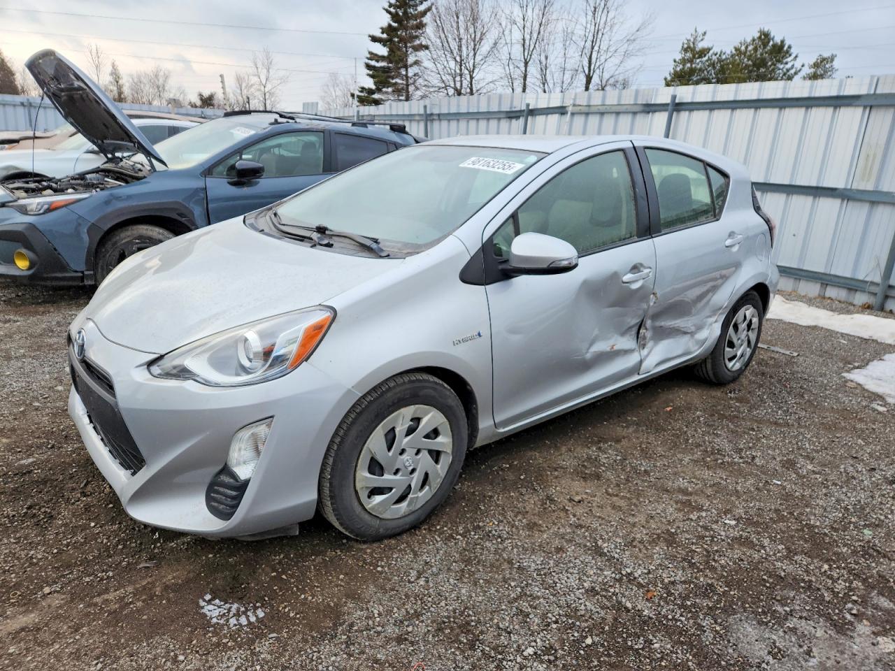 TOYOTA PRIUS C 2015