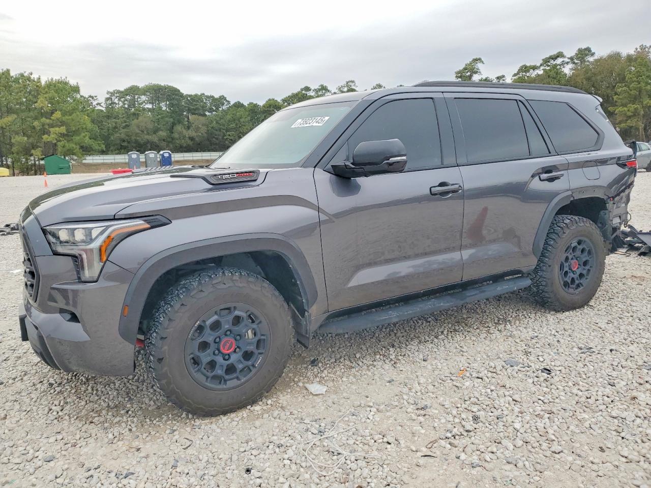 TOYOTA SEQUOIA 2023