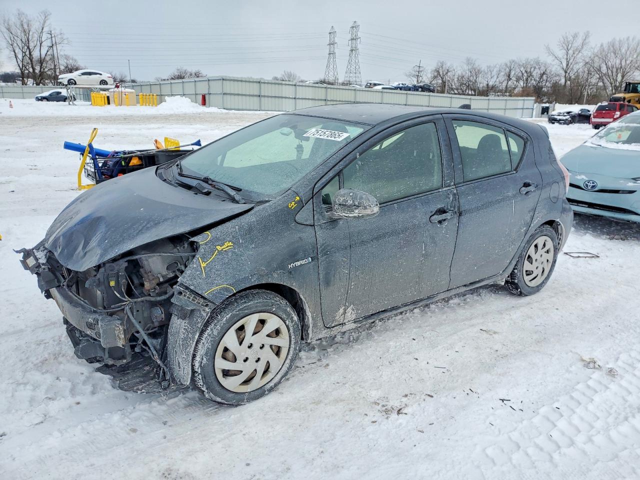 TOYOTA PRIUS C 2015