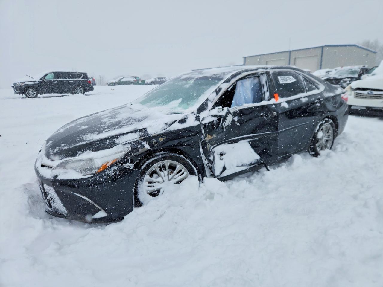 TOYOTA CAMRY 2015