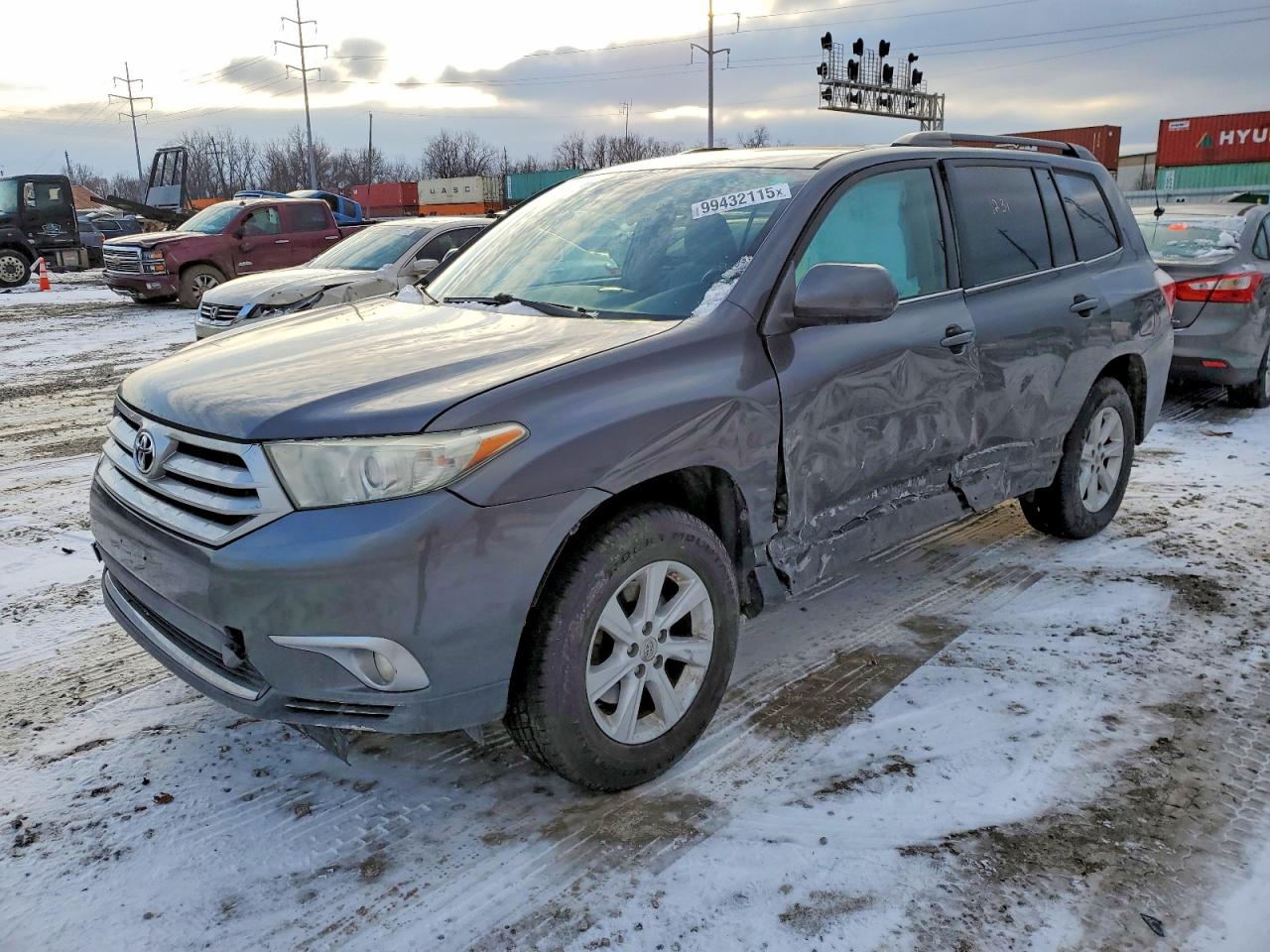 TOYOTA HIGHLANDER 2011