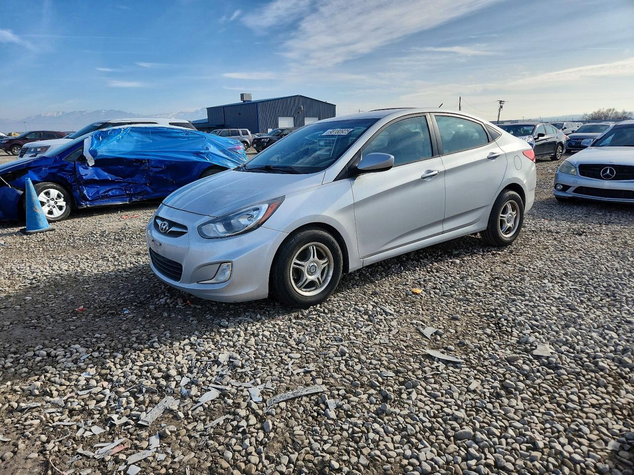 HYUNDAI ACCENT 2013