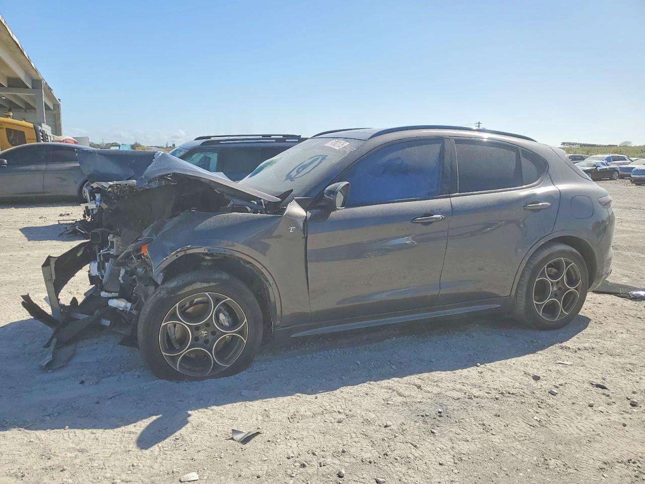 ALFA ROMEO STELVIO 2024