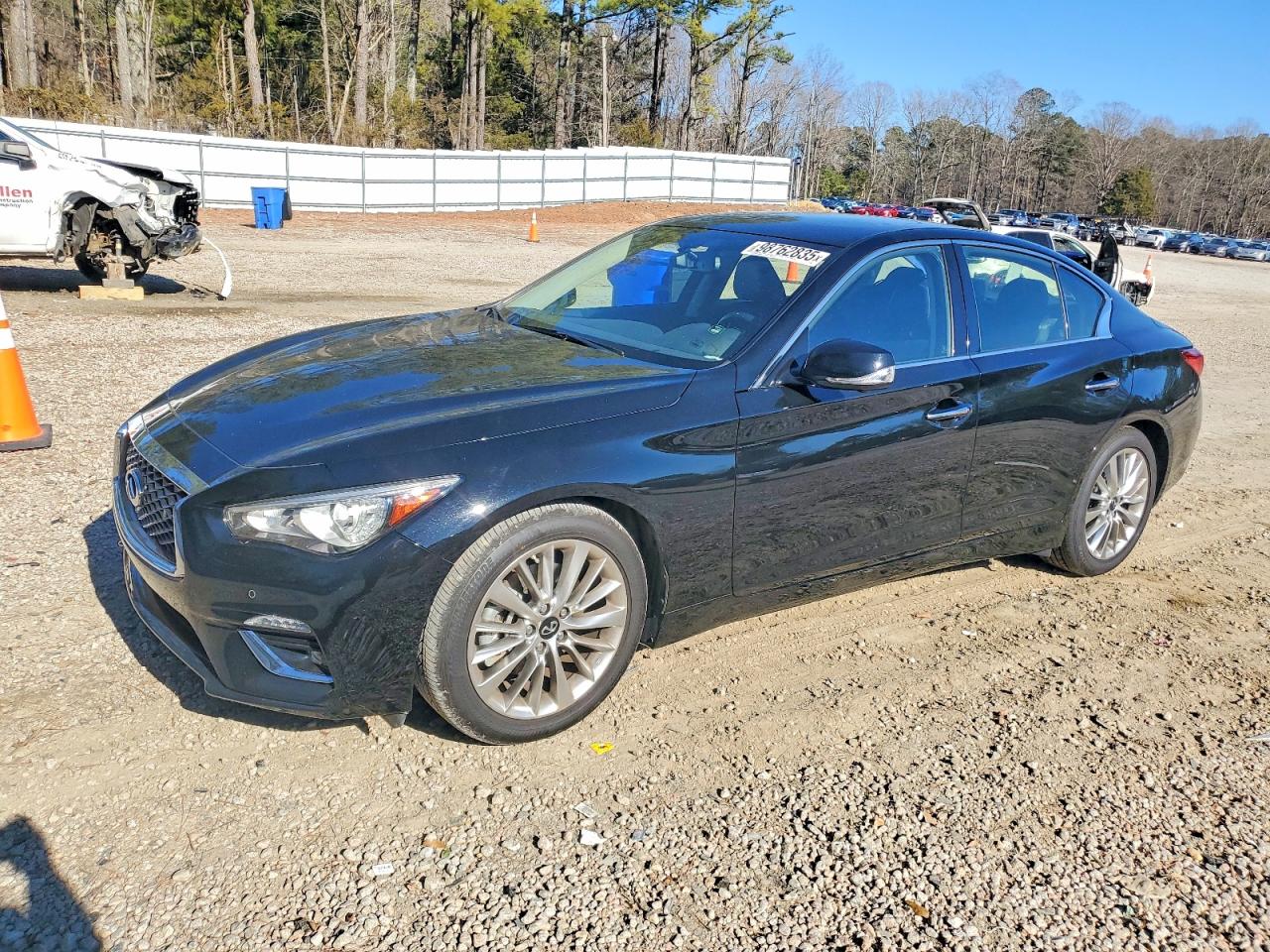 INFINITI Q50 LUXE 2021