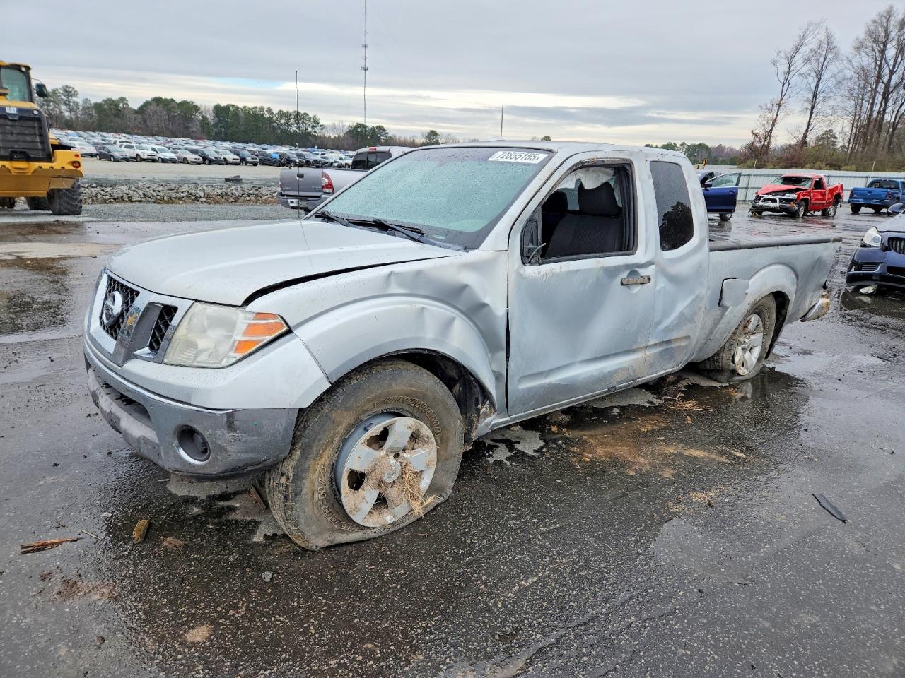 NISSAN FRONTIER 2011