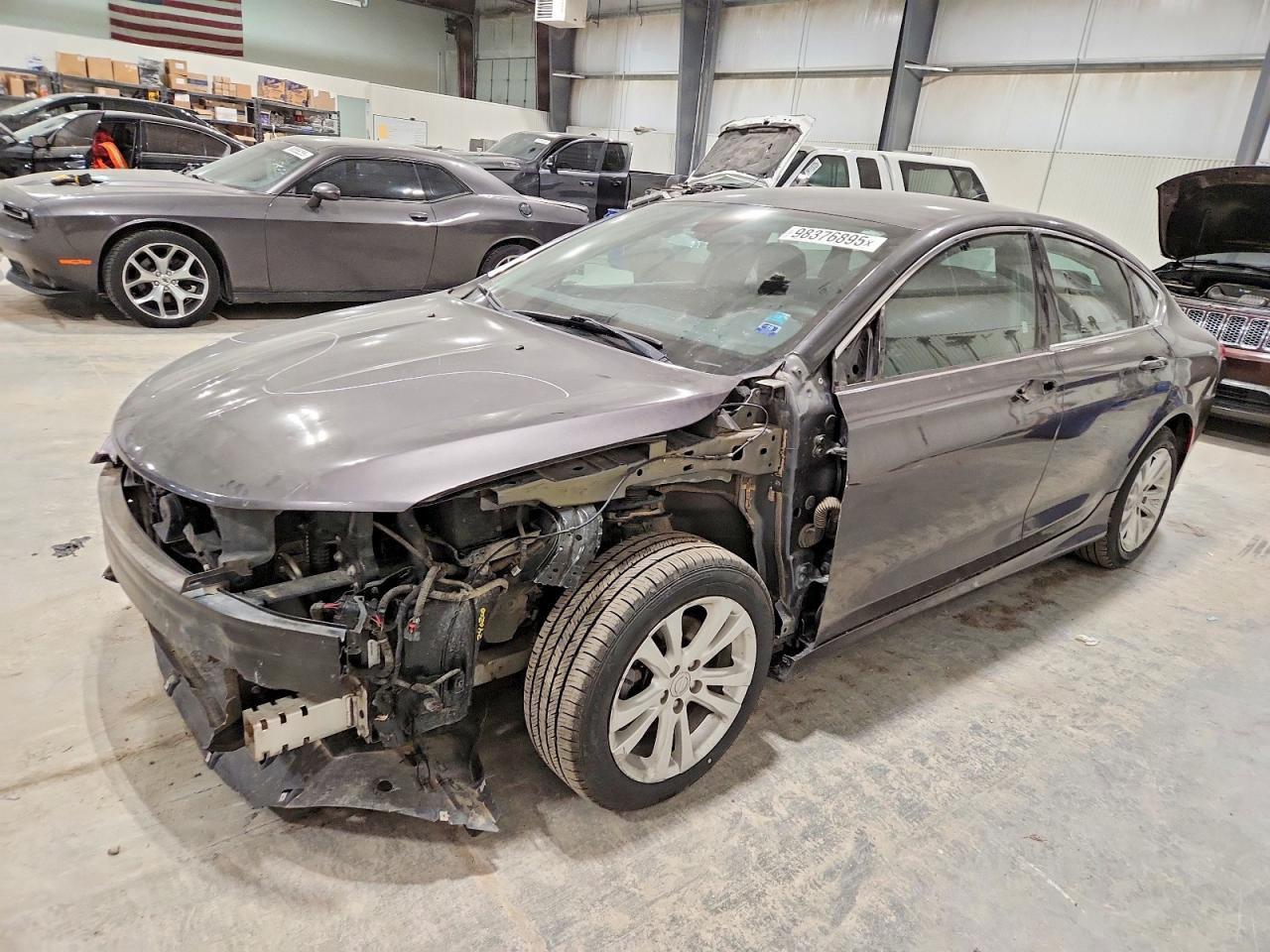 CHRYSLER 200 2015