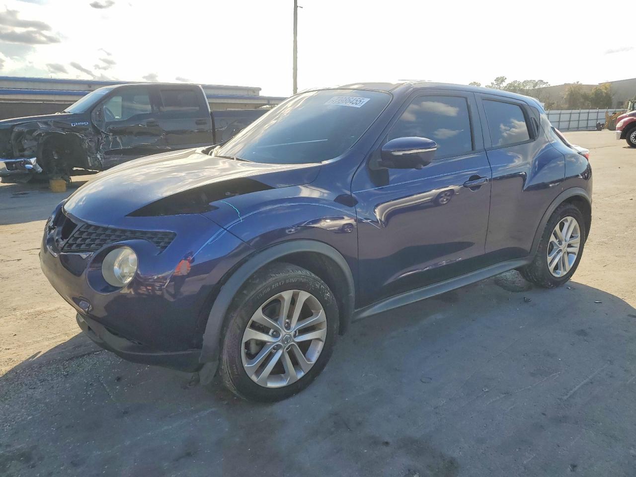 NISSAN JUKE 2016