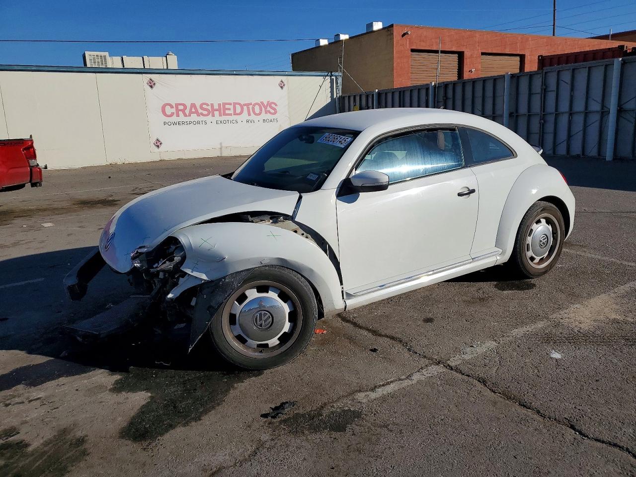 VOLKSWAGEN BEETLE 1.8 2016