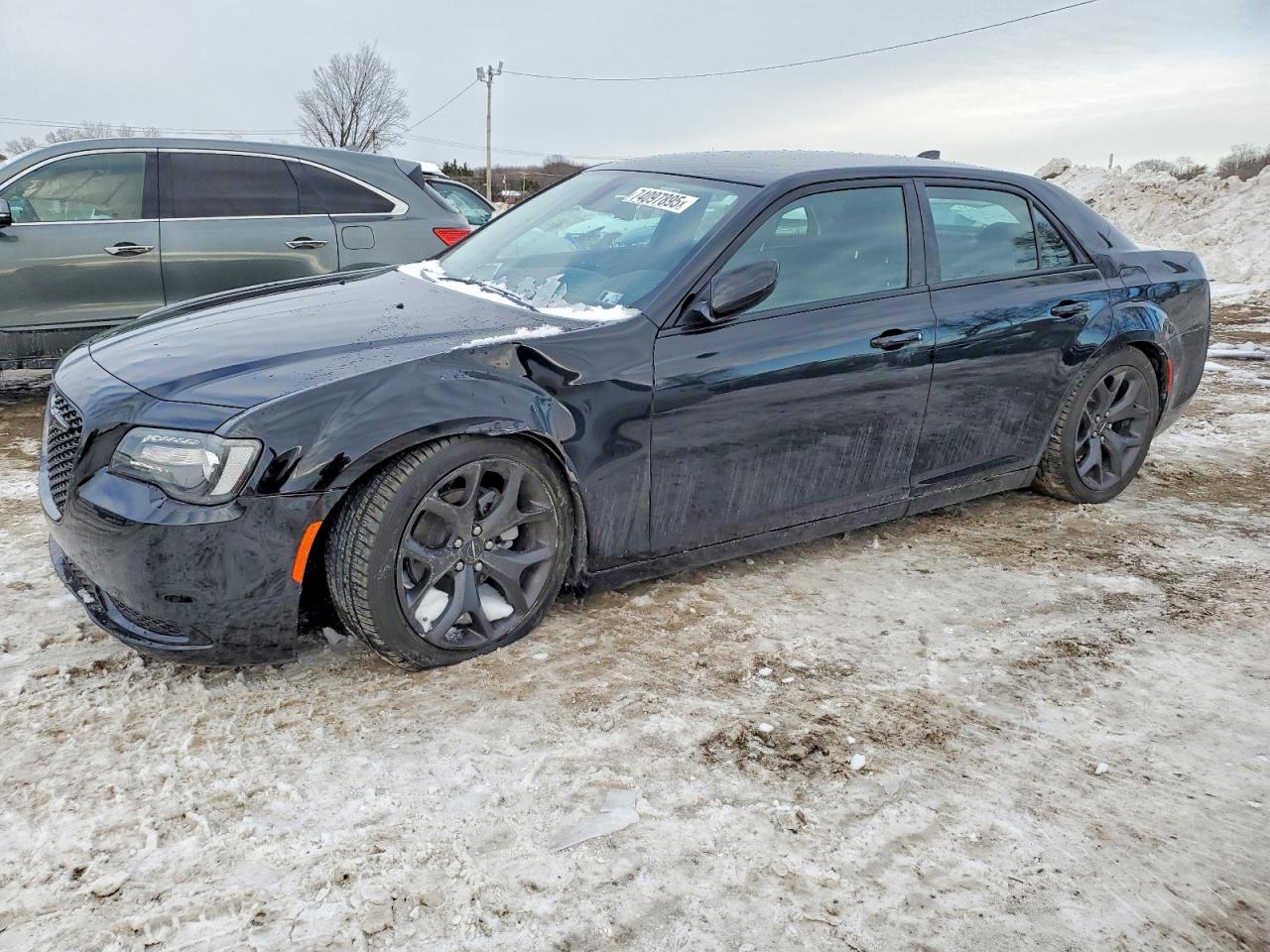 CHRYSLER 300 2023
