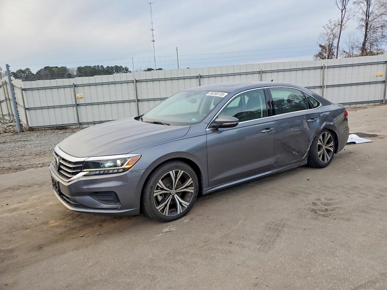 VOLKSWAGEN PASSAT 2022