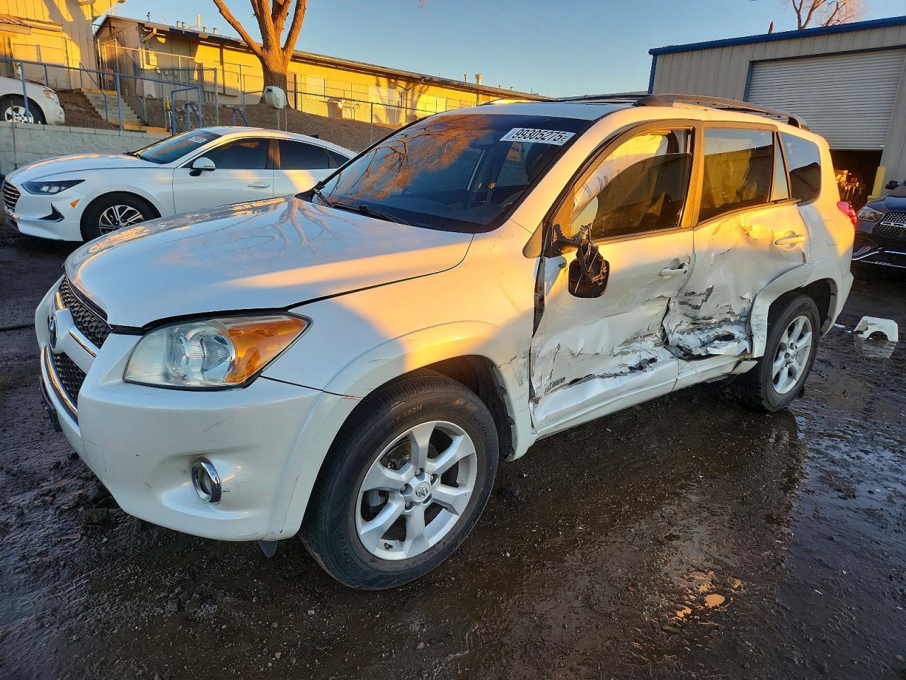 TOYOTA RAV4 2012