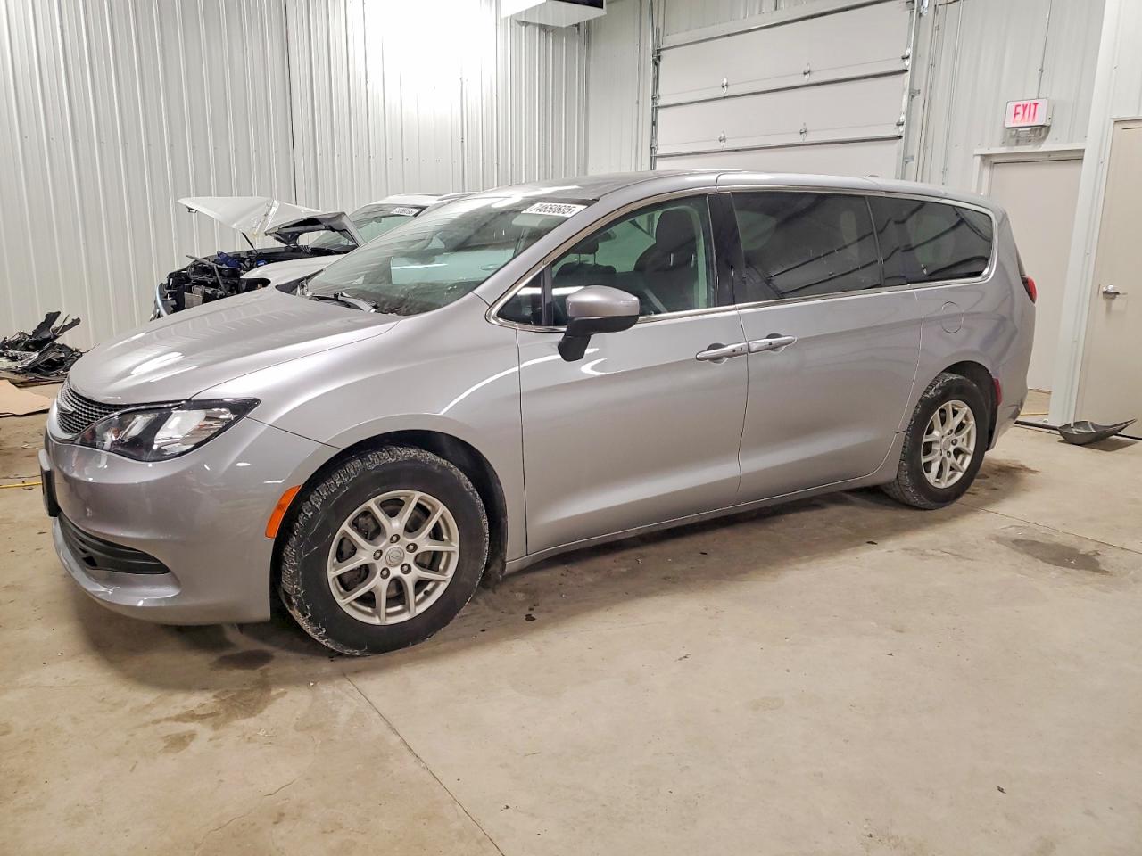 CHRYSLER PACIFICA 2017