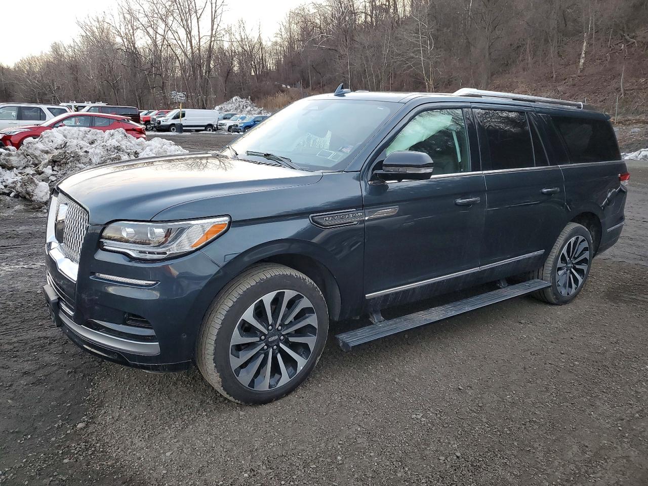 LINCOLN NAVIGATOR 2024