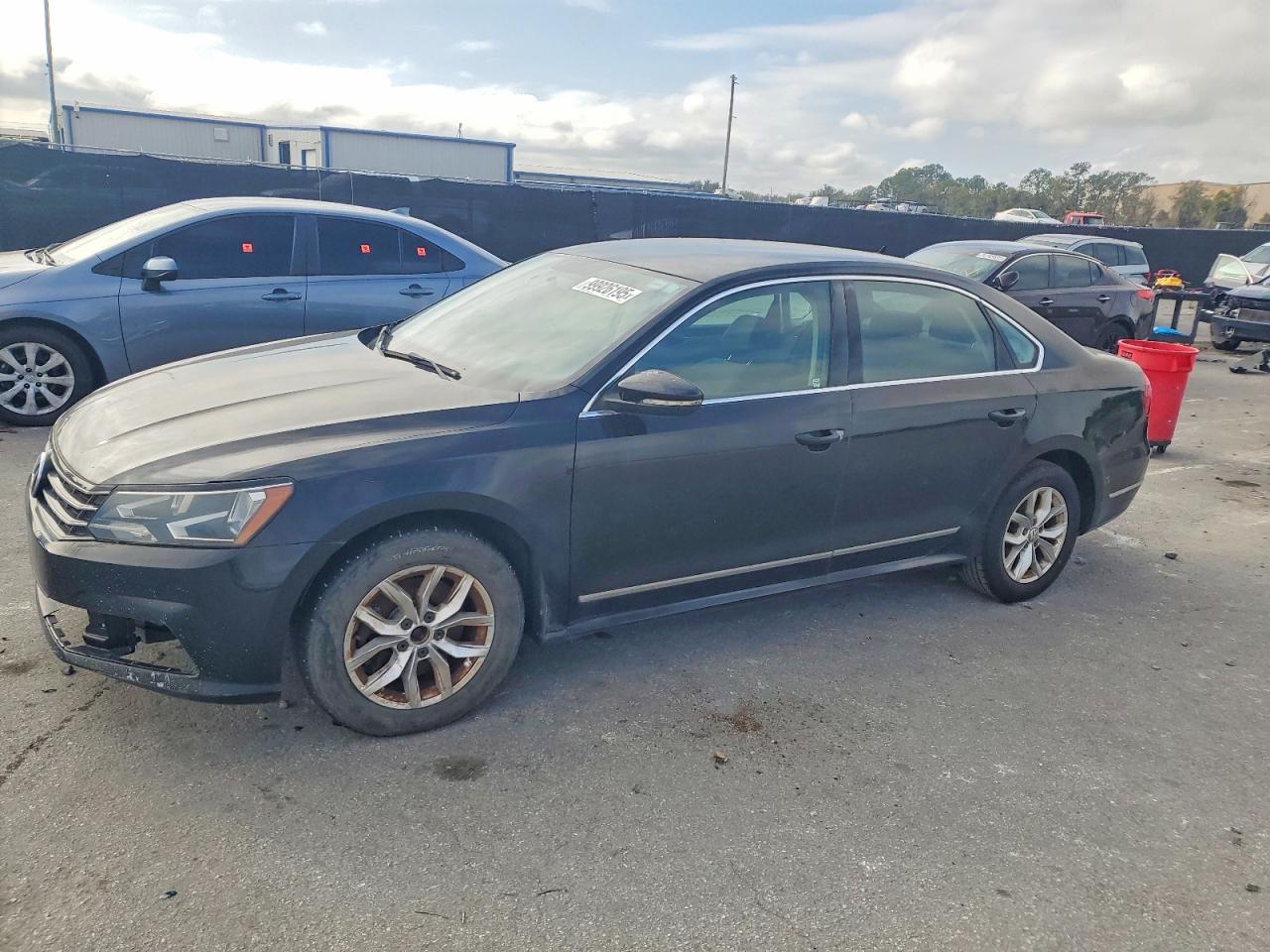 VOLKSWAGEN PASSAT S 2016