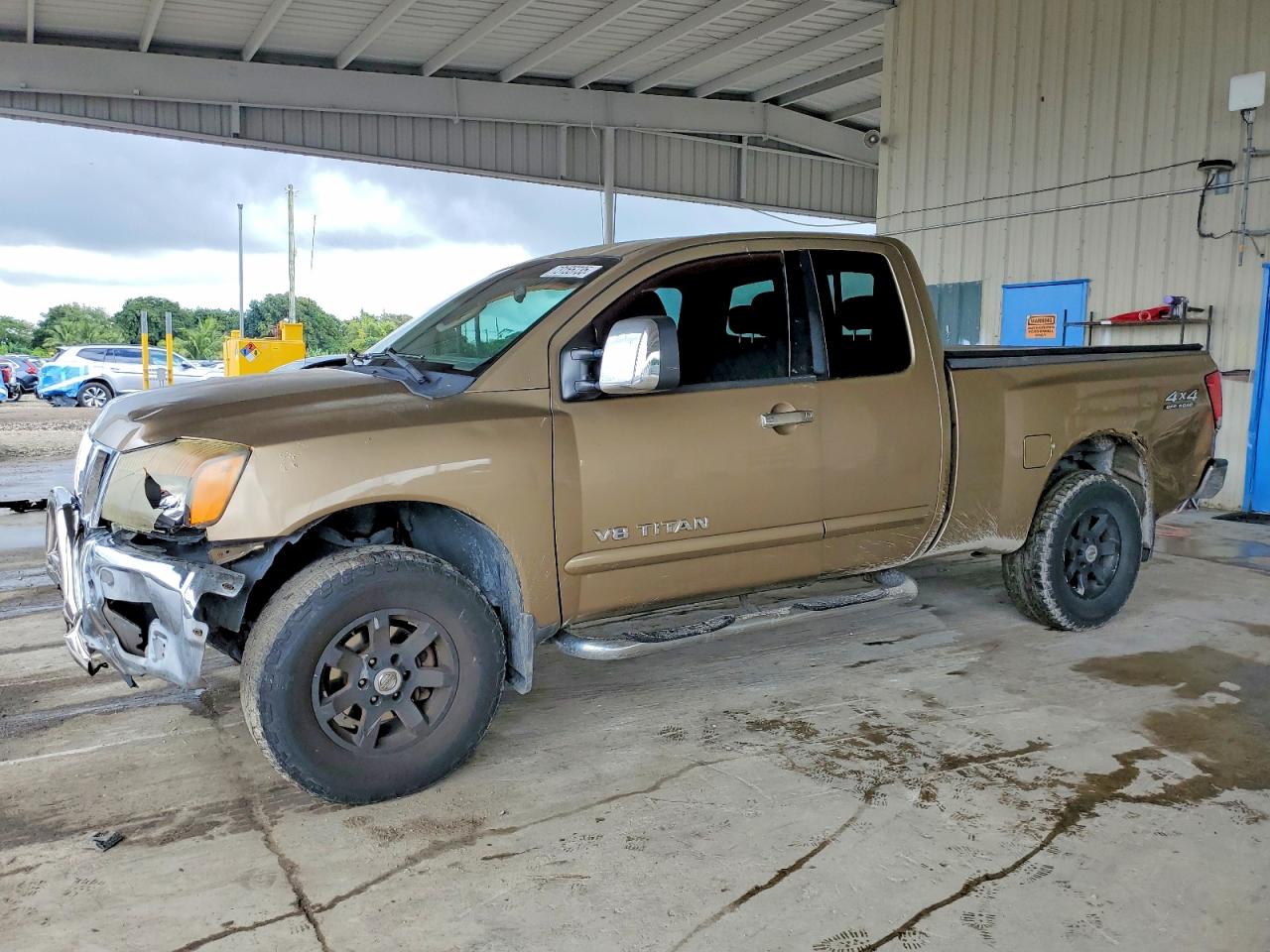 NISSAN TITAN 2005